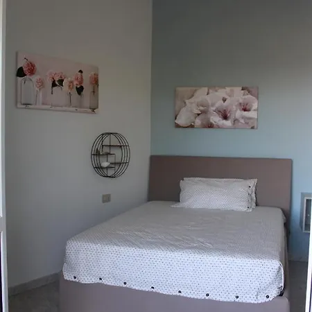 Holiday home La Casetta Del Mirto Paduledda *